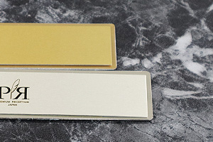 メタル名札ソリッド2種類