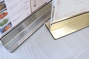 メニュースタンドの台座