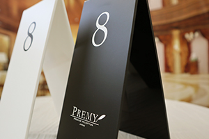 テーブル札ライトの表面