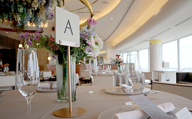 宴会テーブル札プルーム全体