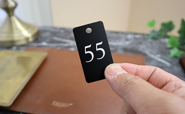 クローク札シンプル