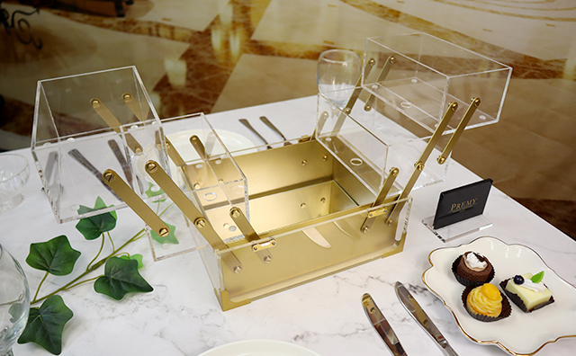 アフタヌーンティースタンドドルチェ