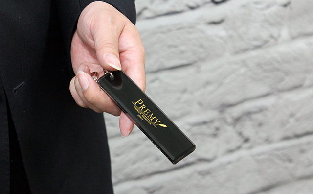 アクリルルームキーホルダールキア