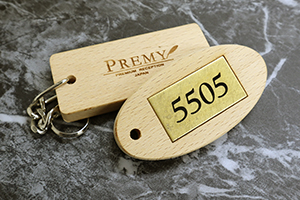 木製ルームキーホルダー